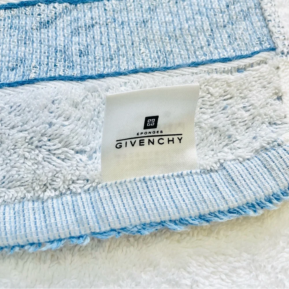 Givenchy hand towel cotton Bath Bag Women Scarf Logo Blue Authentic Room purse